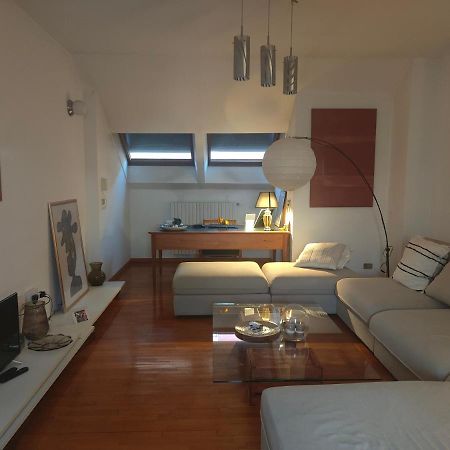 شقة Grande Apartamento, Centro Di آستي المظهر الخارجي الصورة